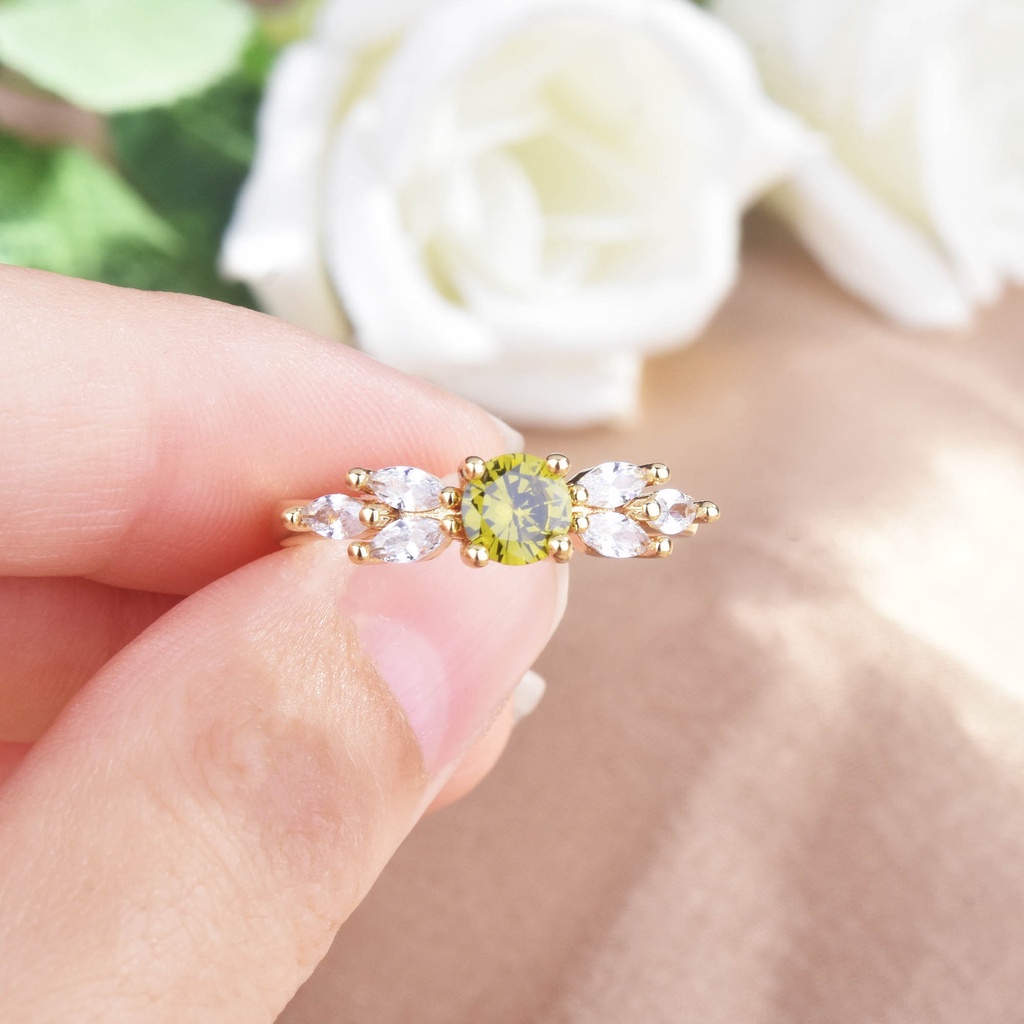 Korea Vintage Sederhana Peridot Berlapis Emas S925 Sterling Silver Zircon Wanita Fashion Perhiasan Mewah Pernikahan Pertunangan Rings Teleskopik Ukuran