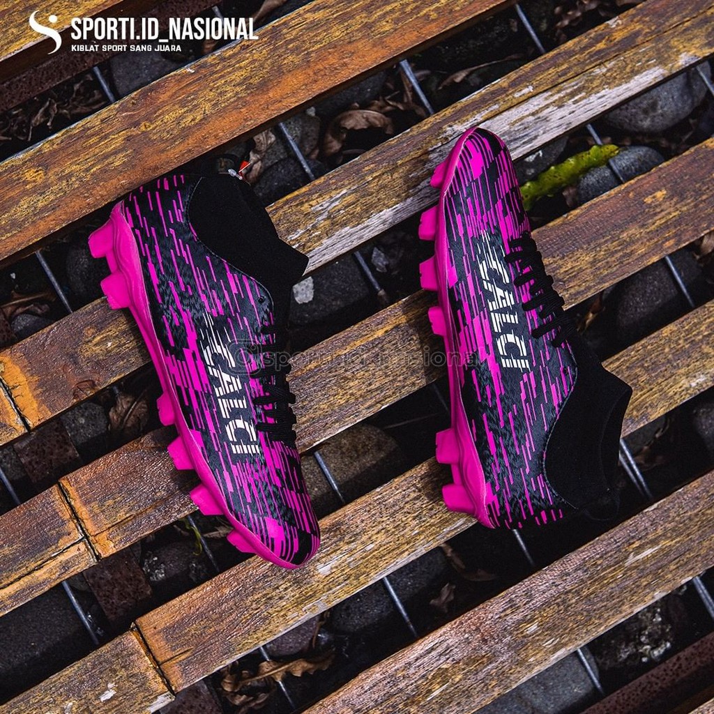 Sepatu Bola Calci Titan Z SC - Black Fuchia 210044 Original