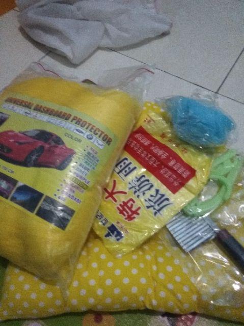 Spon Mandi Pompom Colourfull