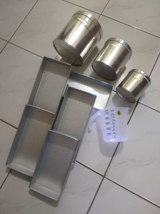 Loyang Brownies 1 Set Isi 5 Bahan Galvalume