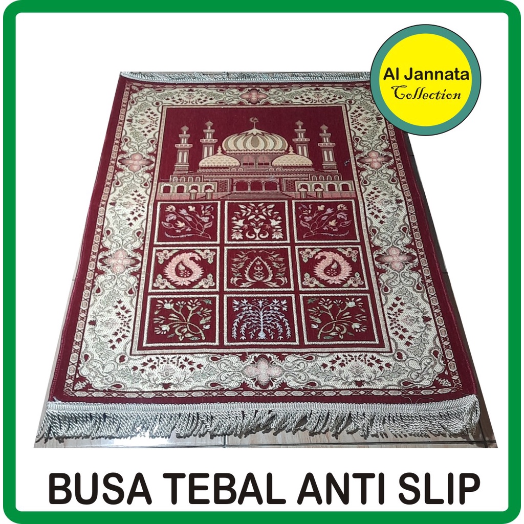 Sajadah Tebal Turki Merah Motif Madinah