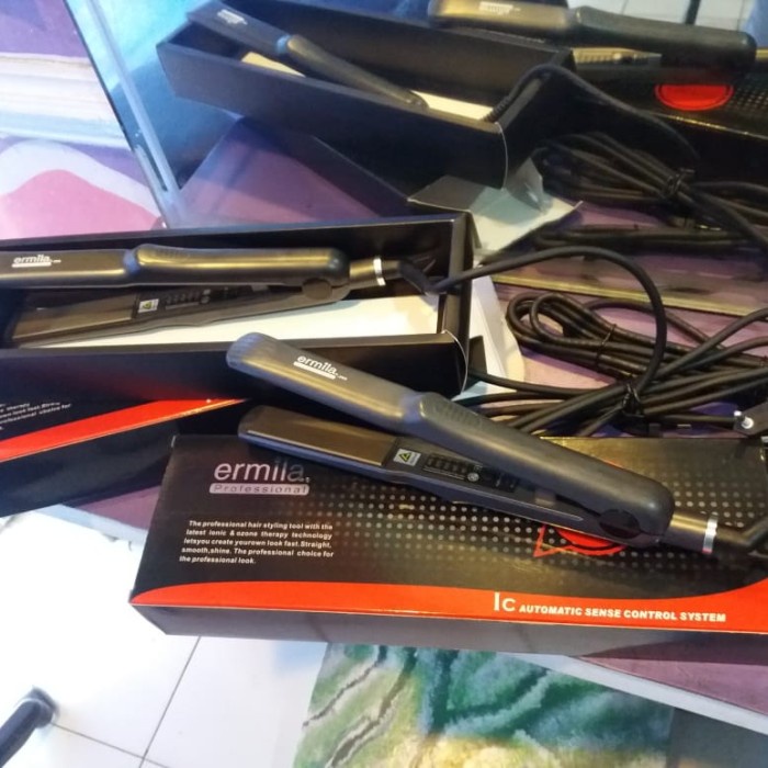 Xendadira Catok Rambut Ermila Plat Sedang