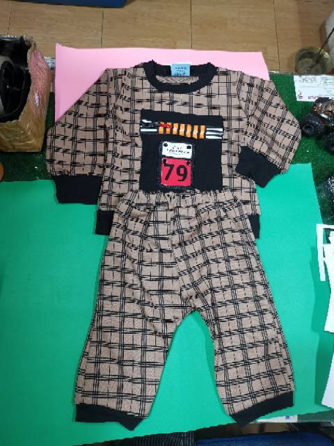 Stelan baju bayi 6-24 bulan / baju Saint Queen