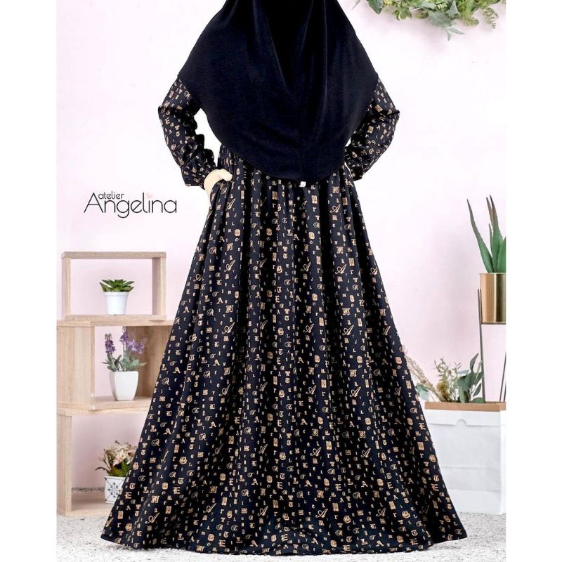 FREEBOOKED A LETTERS BLACK SIZE XS ATELIER ANGELINA