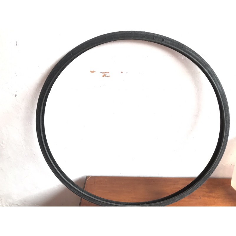 Ban luar 700Cx23 lucky stone