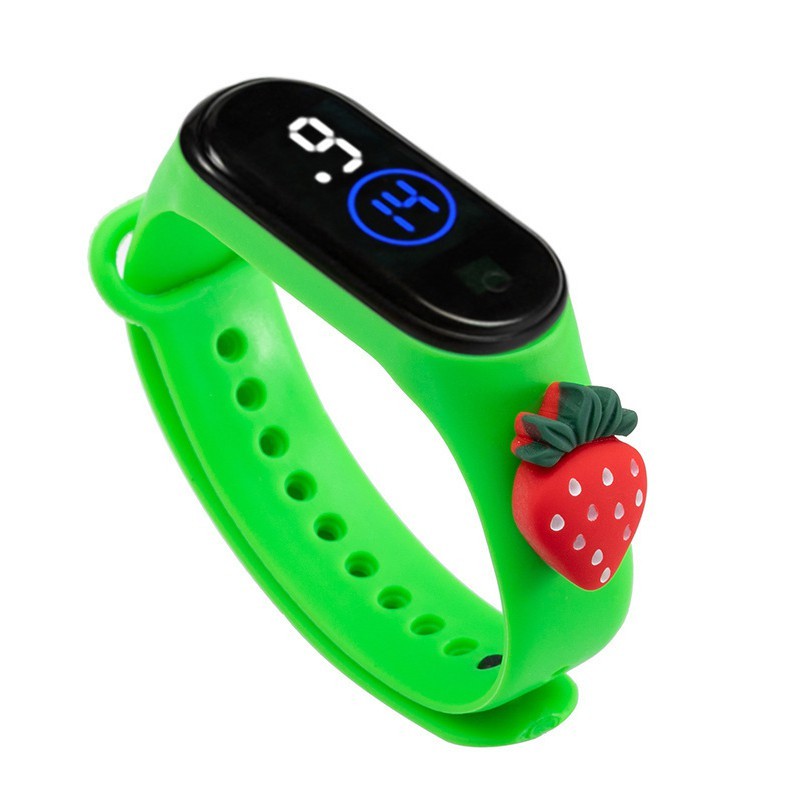 Jam Tangan Elektronik Tahan Air IP67 Motif Kartun Anak Laki-laki Perempuan LED Minimalis Gelang-Hijau Strawbery