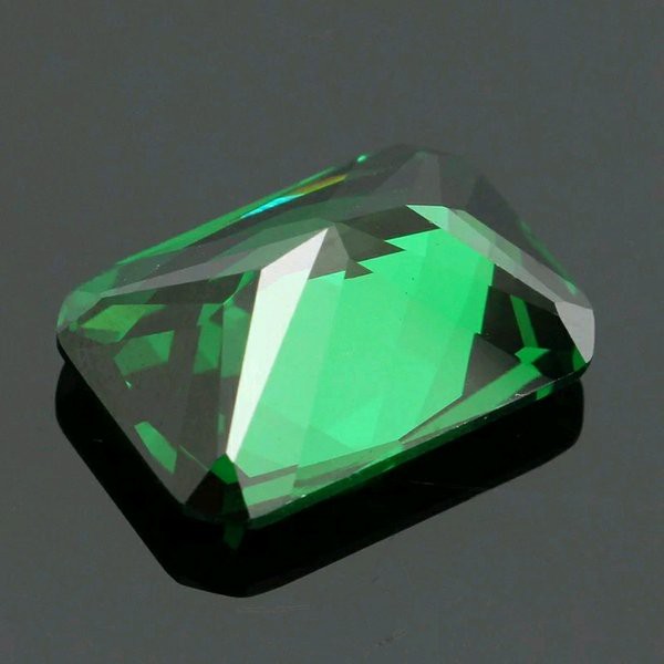 BATU PERMATA GREEN AQUAMARINE OCTAGON CUTTING