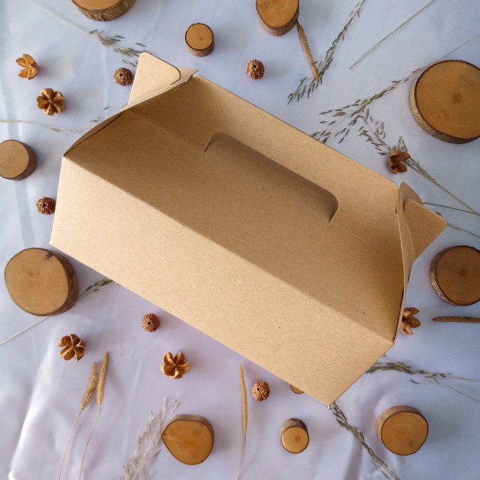 

NEW TAS GABLE BOX PACKING KERTAS BROWNKRAFT 280gr UKURAN 20 X 13 X 7,5 cm