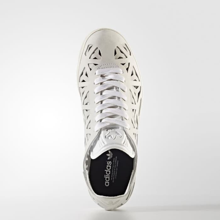 adidas gazelle cutout