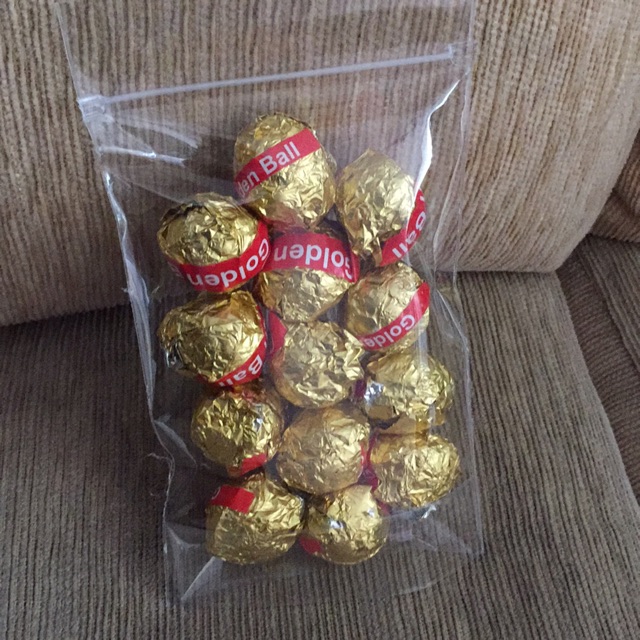 

PROMO !!! Coklat golden ball hanya 10ribuuan