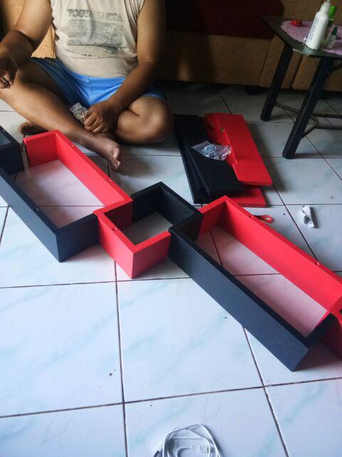 Rdm (rak Dinding Minimalis). Tg 60 Cm. Pj Sayap 50 Cm. Lb 12 Cm. Tebal 1.8 Cm. Bisa Pilih Warna