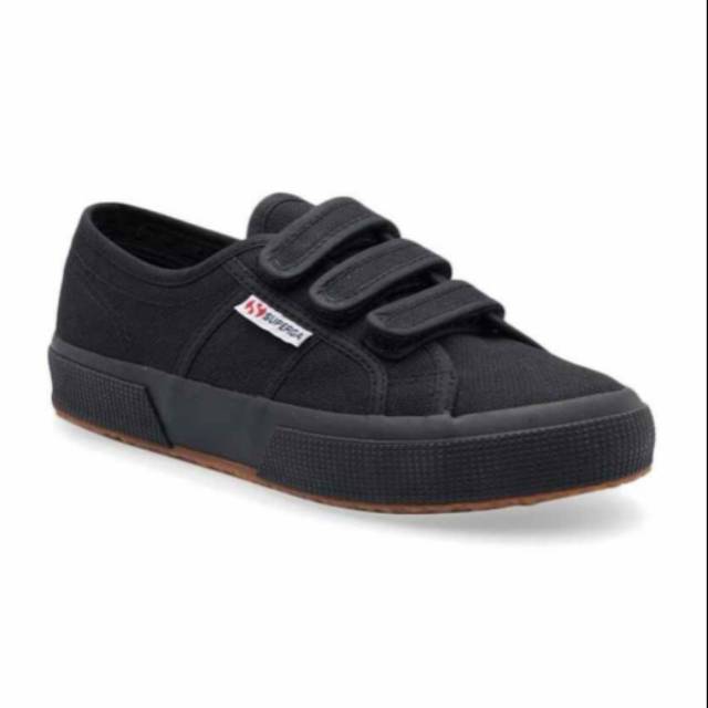 superga all black