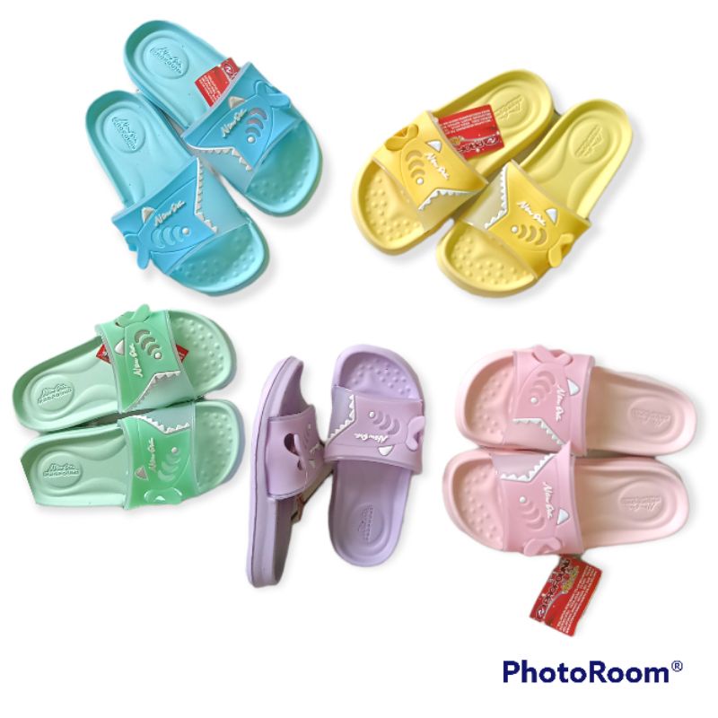 SANDAL ANAK PEREMPUAN NEW ERA