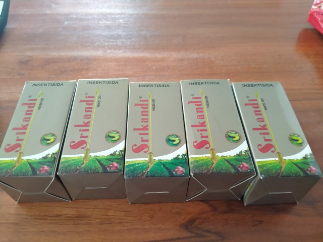 Obat Srikandi 160/2 50ml Pestisida Insektisida Pupuk Cair Tanaman Pertanian Pembasmi Hama Ulat Daun