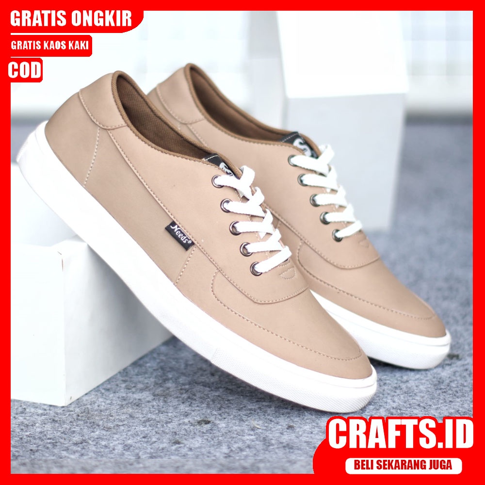 CRAFTS X NEEDS Sepatu Sneaker Pria Kulit Syntetic Original Sepatu Pria Casual Kerja Kuliah Kondangan Sepatu Kasual Sneakers Cassual Cowok Hitam Santai Sepatu Sekolah Keren Nyaman