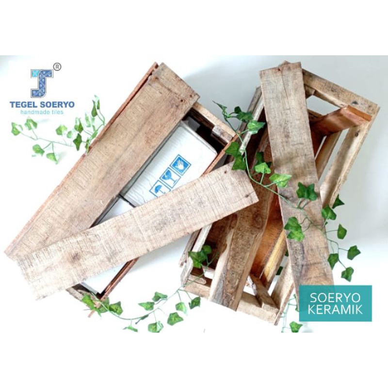 

Extra Wooden Packaging (Kayu Tambahan)