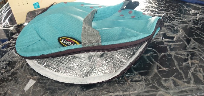 Tas Bekal Tahan Panas Dingin Makanan