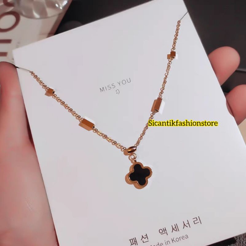 Kalung Titanium Liontin Bunga Semanggi Anti Karat selamanya Kalung Wanita Kekinian Terbaru Terlaris Anti Karat