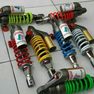 SHOCK BREAKER MATIC SHOWA TABUNG ATAS DOUBLE CLICK