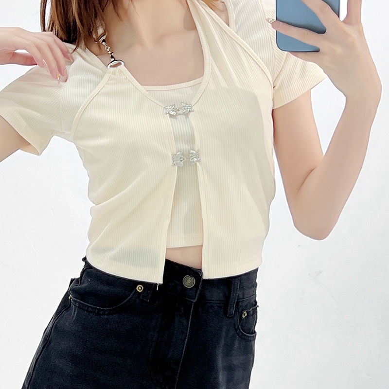 Red Musim panas New Sweet Cool Windy Lengan Pendek Desain Kecil Terasa Meninggalkan Dua Potongan Kalung Chain Slim Fit Top Ins