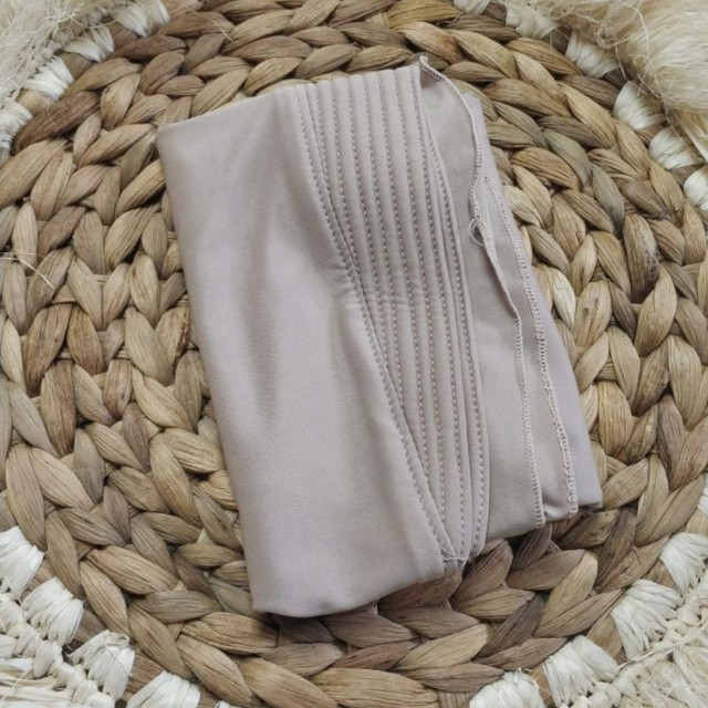 Godiva96 - JILBAB VOLLY SPORT OLAHRAGA / HIJAB INSTAN SPORT / OLAH RAGA MEDAN-VOLLY. Coksu