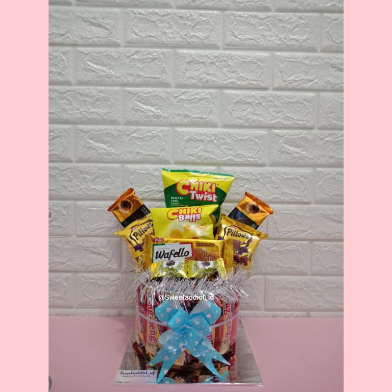 

snack cake / snack tower / snack ulang tahun / kue snack / snack bouquet / birthday snack