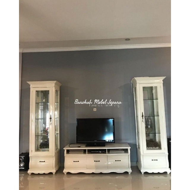 bufet tv minimalis finishing putih
