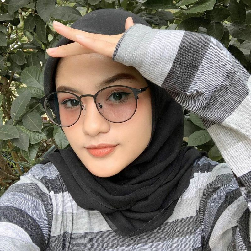 kacamata (paketframe+lensa photocromic) | kacamata minus | kacamata antiradiasi | kacamata wanita | kacamata murah | kacamata chika | kacamata keninan | kacamata minus | kacamata photocromic | kacamata 1920