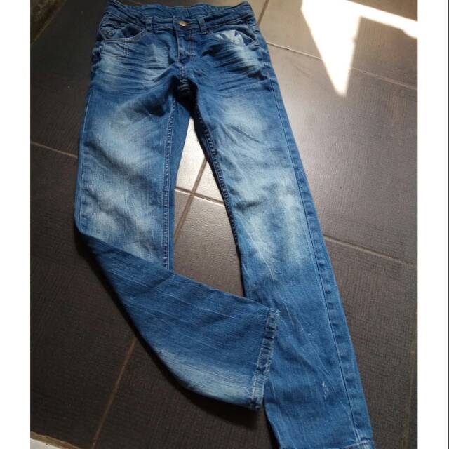  Celana  Jeans  anak Osella  original size 8 dan 12 Shopee 