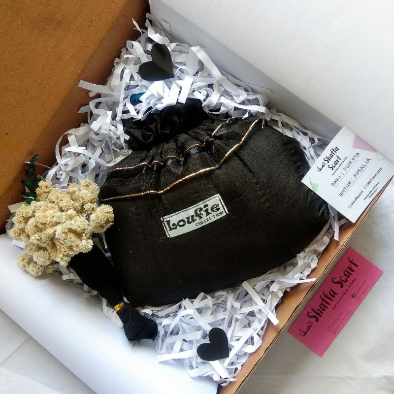 

[PREMIUM] Hampers Wedding / Hampers Lebaran / Hampers Ultah by Shaffa Scarf