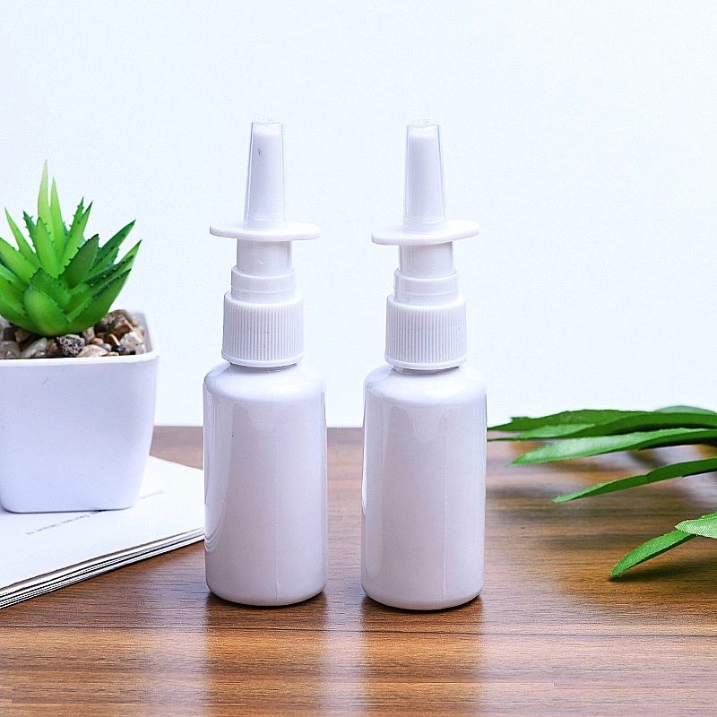 Botol Semprot Kosong Portabel Bahan Plastik Warna Putih Ukuran 10ml / 15ml / 20ml / 30ml / 50ml Untuk Travel