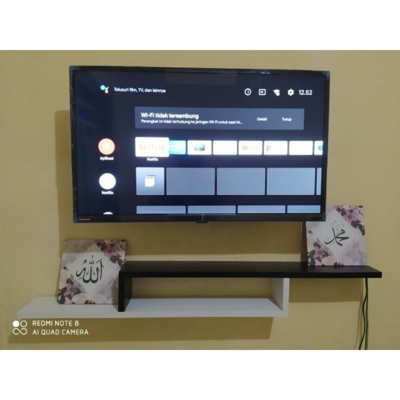 Rak dinding tv modern 116 cm