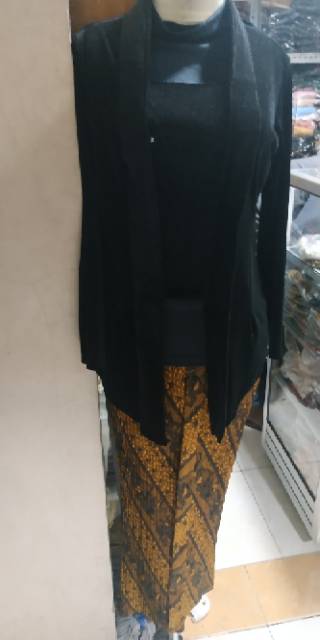 Setelan Kebaya bludru polos + rok plisket || kutubaru polos