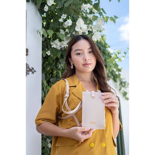 Poshmebag Kamala Phone Bag Beige