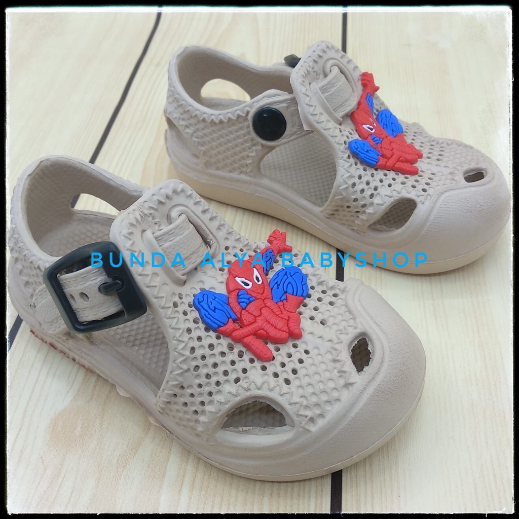 Sendal Anak Laki Laki Usia 6 - 12 Bulan Motif Kartun KREM Lucu Alas Karet Anti Licin - Sepatu Sandal Anak Cowok Karet Anti Licin