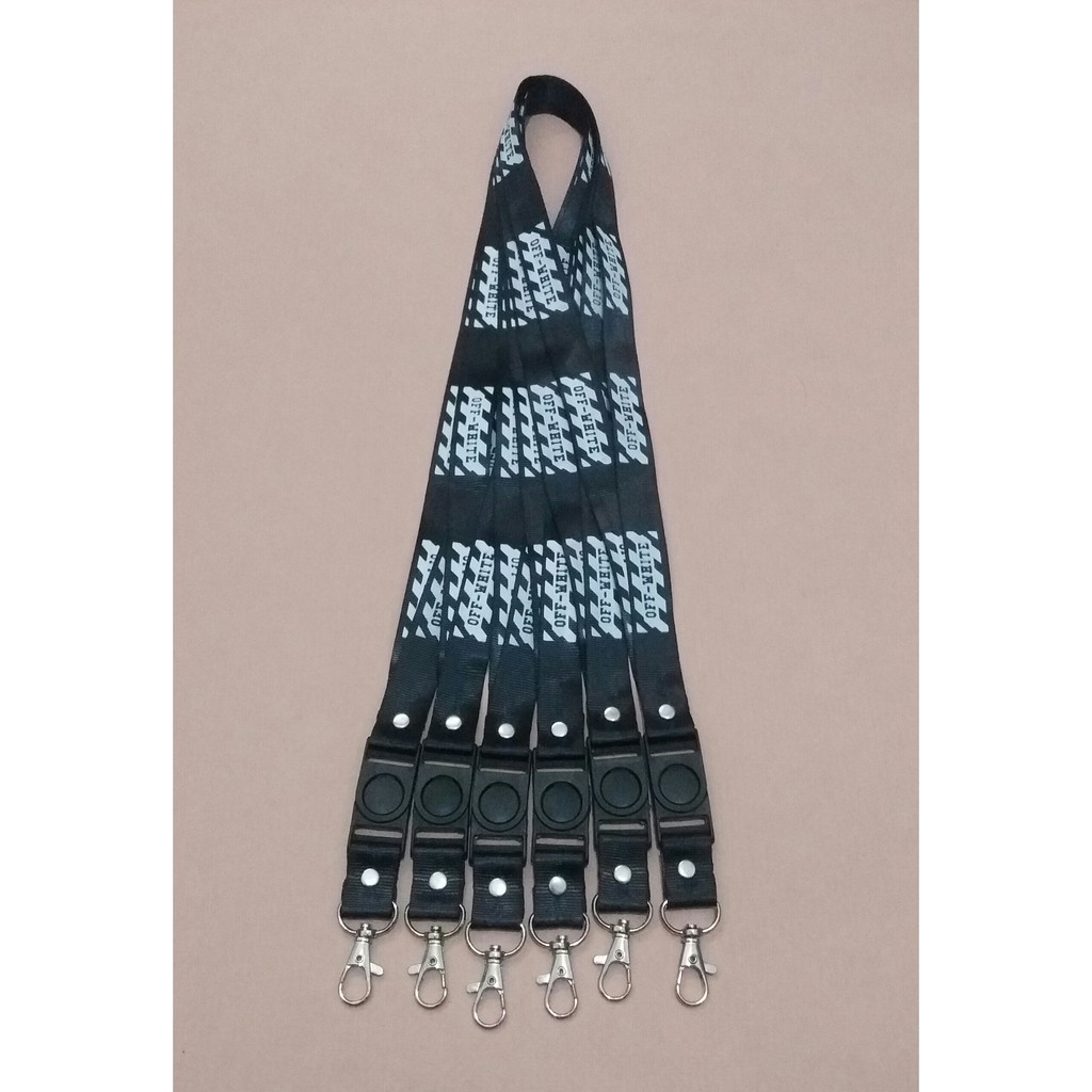 

Aksesoris Gantungan Off White - Gantungan Flashdisk Off White - Name Tag Off White Murah