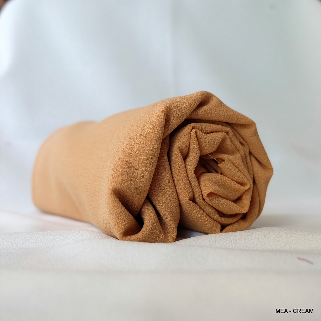Pashmina Diamond Crepe Panjang 250x75 CM-CREAM
