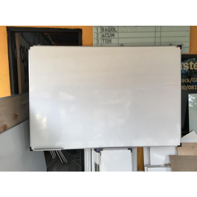 

whiteboard gantung 90X150