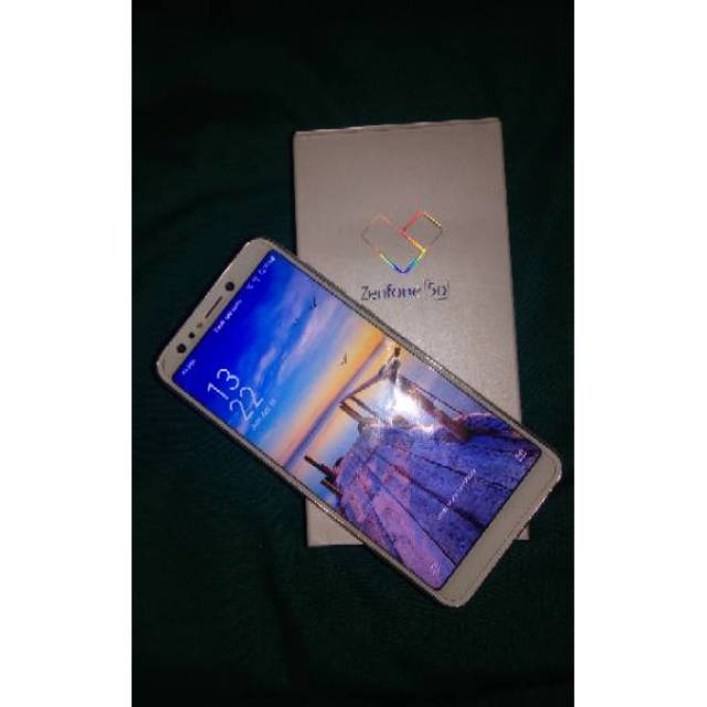 Handphone HP Asus Zenfone 5 Q ZC600KL SECOND