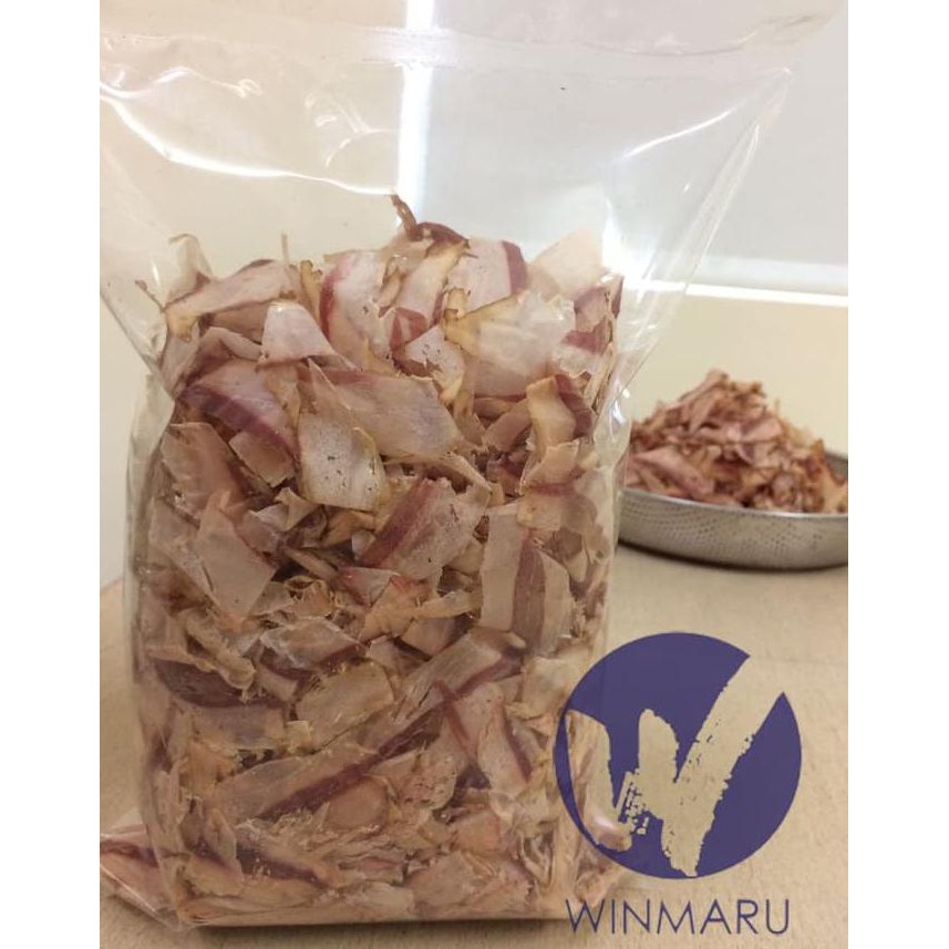 

Kualitas Terbaik - Katsuobushi Serut Lokal 200 gram