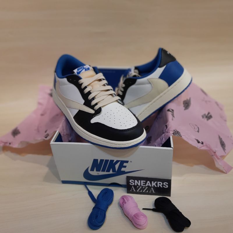 Air Jordan 1 Low X Traviscoutt