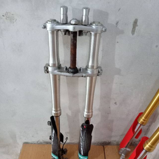 SHOCKBREAKER DEPAN USD KLX 150 BF COPOTAN THN 2017