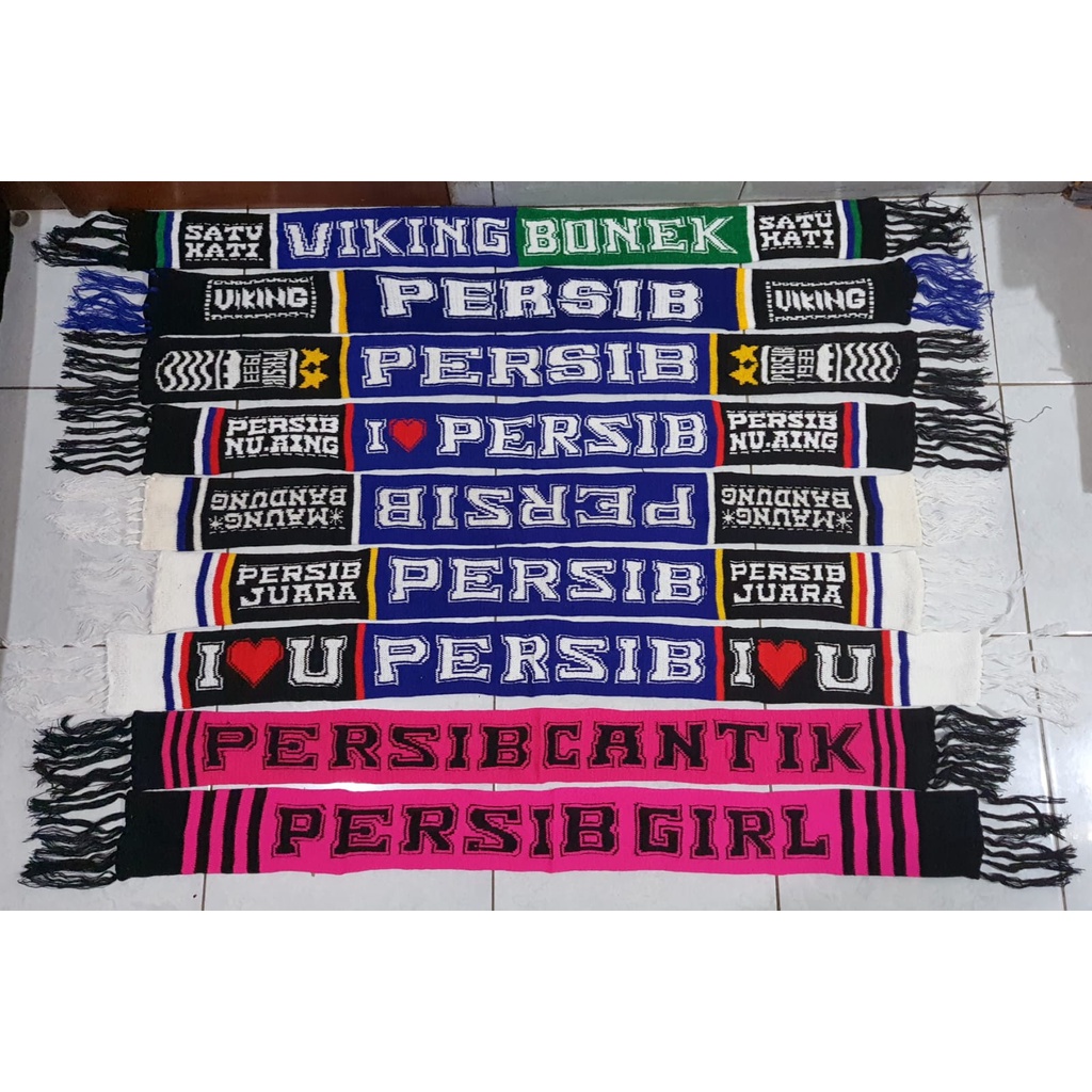 SYAL RAJUT SCARFT SUPORTER LIGA INDONESIA PERSIB BANDUNG MIN ORDER 10 PCS