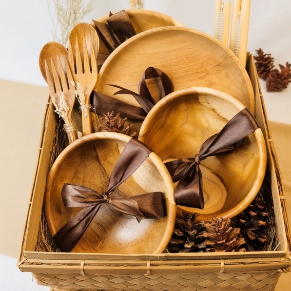 

HERA / Hampers Kayu Jati / Hampers Couple / Hampers Lebaran / Hampers Wedding / Kado Ulang Tahun / Hampers Ramadhan