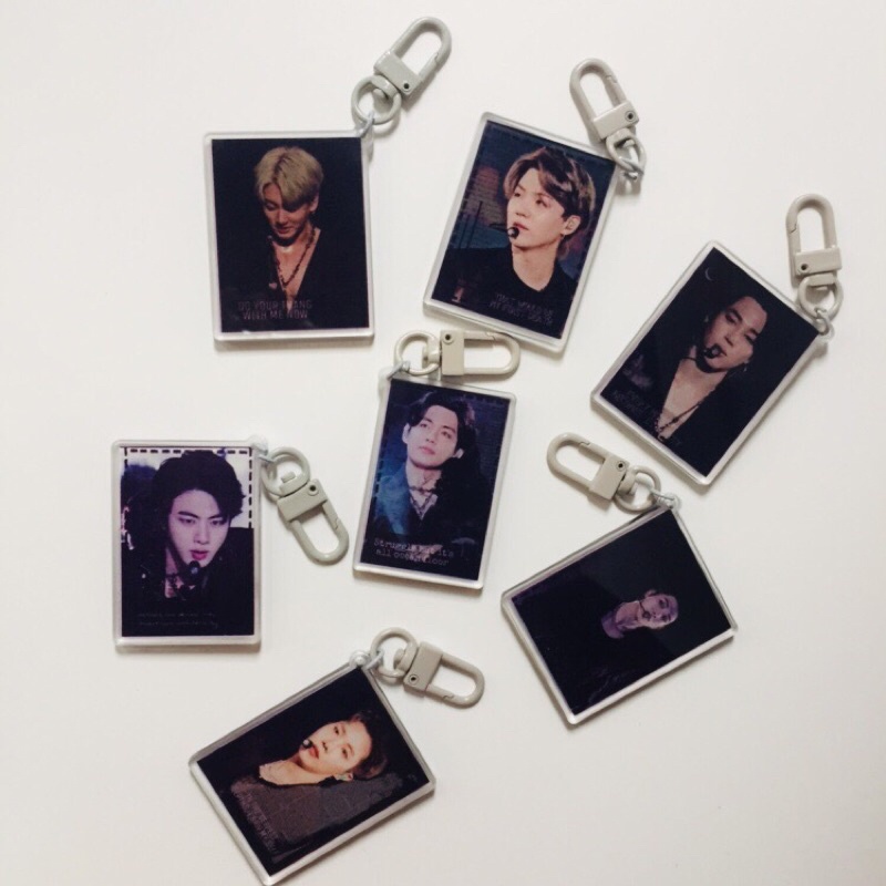 BTS PTD ON STAGE KEYCHAIN