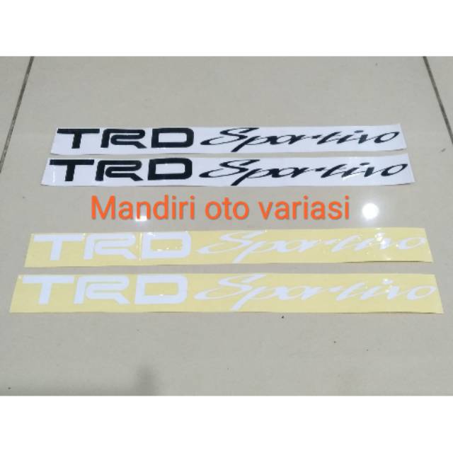 Stiker body mobil Trd sportivo rush 2018