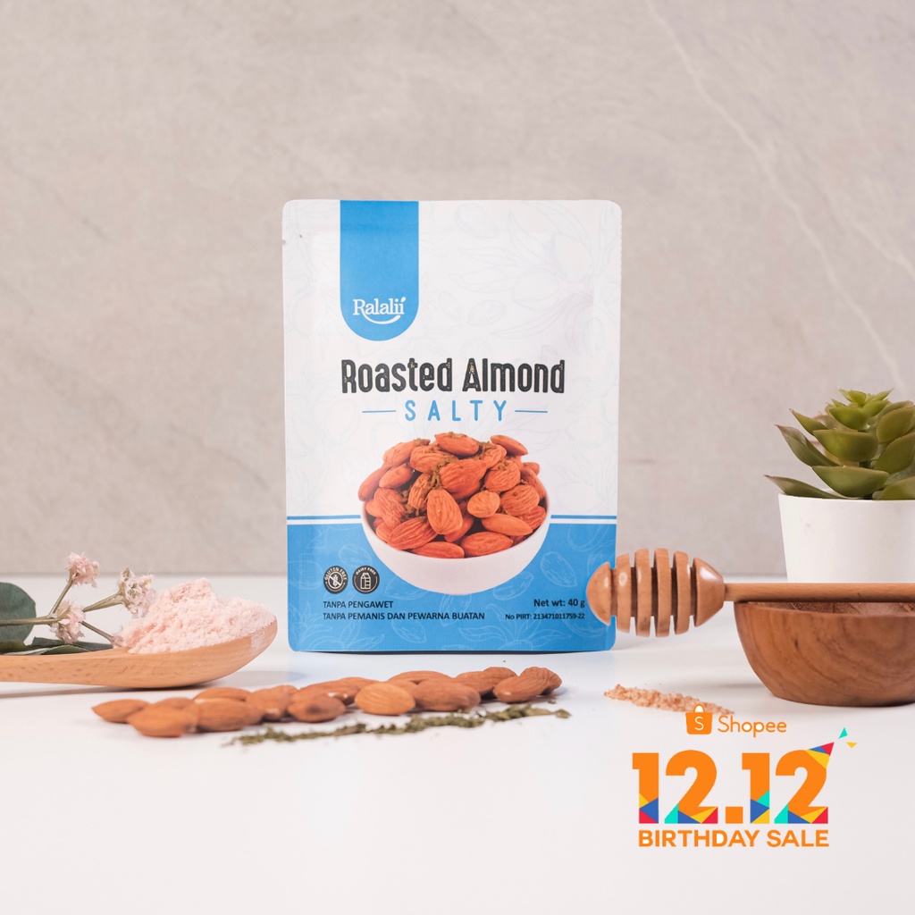 

Ralalii Almond Panggang / Roasted Almond Rasa Asin (Pouch / Travel Size)