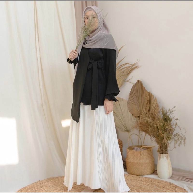 zaina blouse heylocal.id