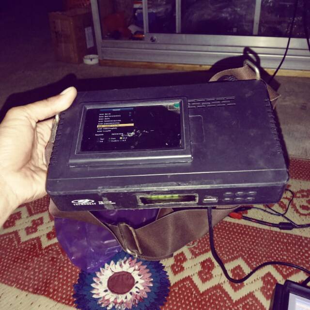 SATFINDER/ALAT TRACKING RAKITAN