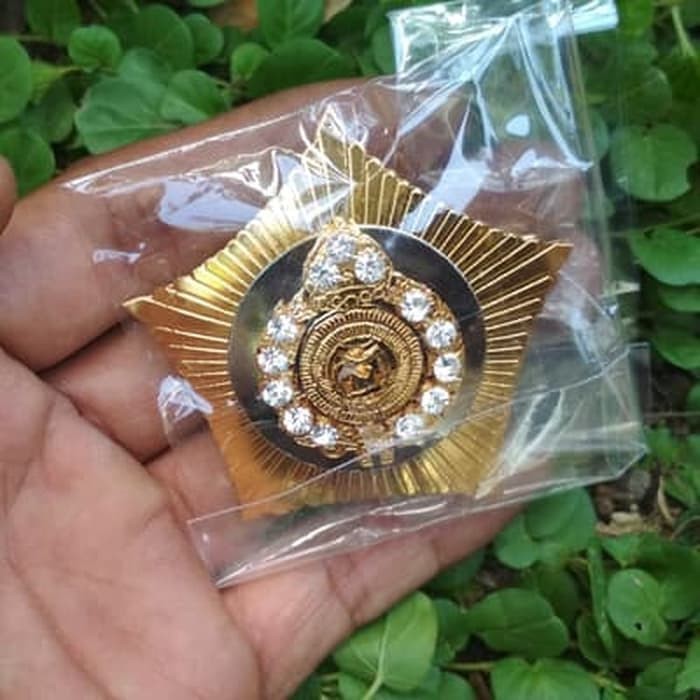 Jual Pin Bros Lambang Kraton Mangkunegaran Indonesia Shopee Indonesia